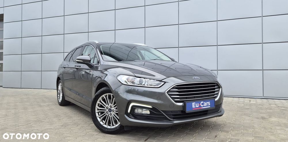 Ford Mondeo 2.0 Hybrid Titanium - 12
