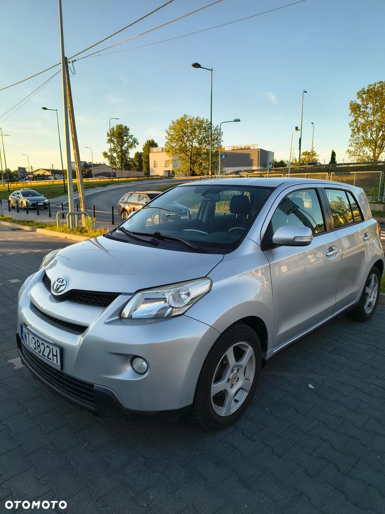 Toyota Urban Cruiser - 1