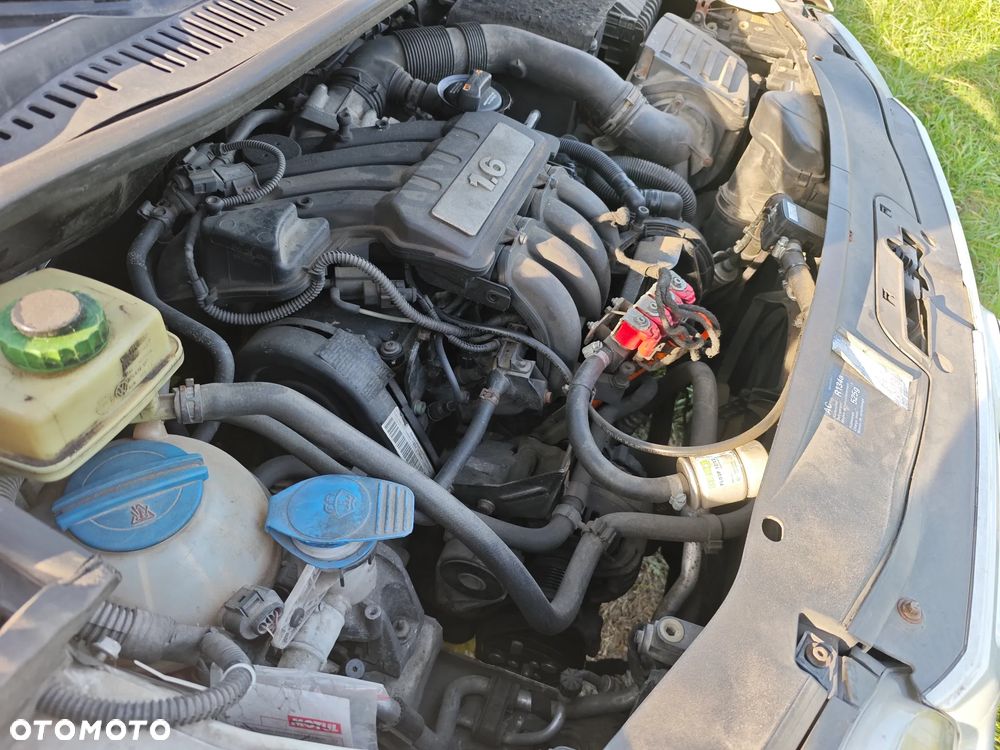 Volkswagen Caddy - 40