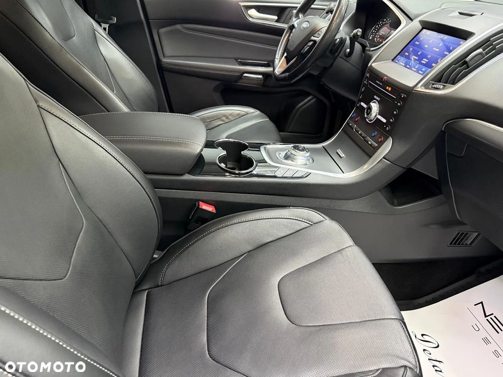 Ford S-Max 2.0 EcoBlue Titanium - 31