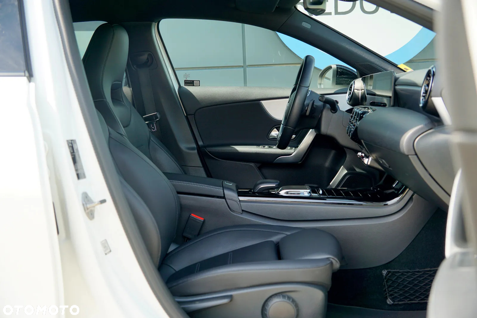 Mercedes-Benz Klasa A 250 Progressive 7G-DCT - 22