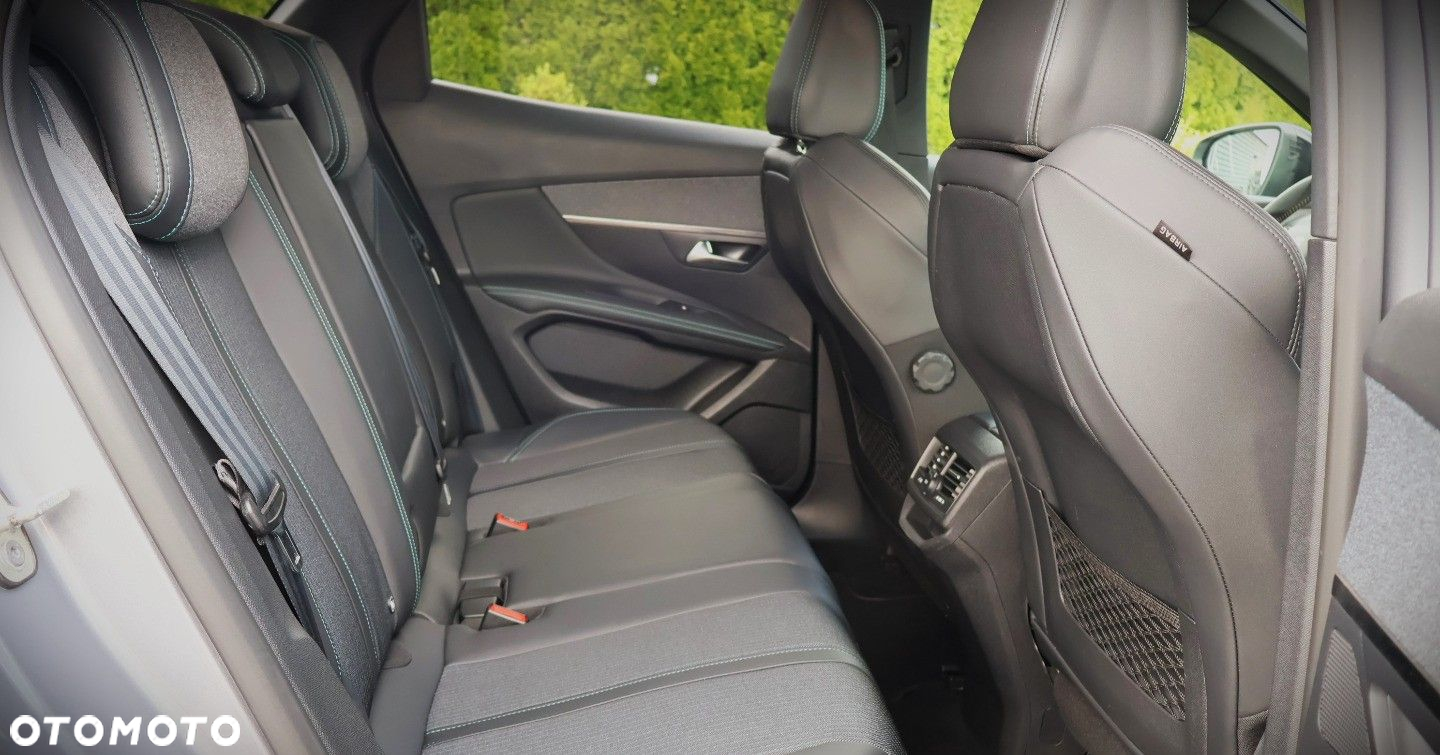Peugeot 3008 - 17