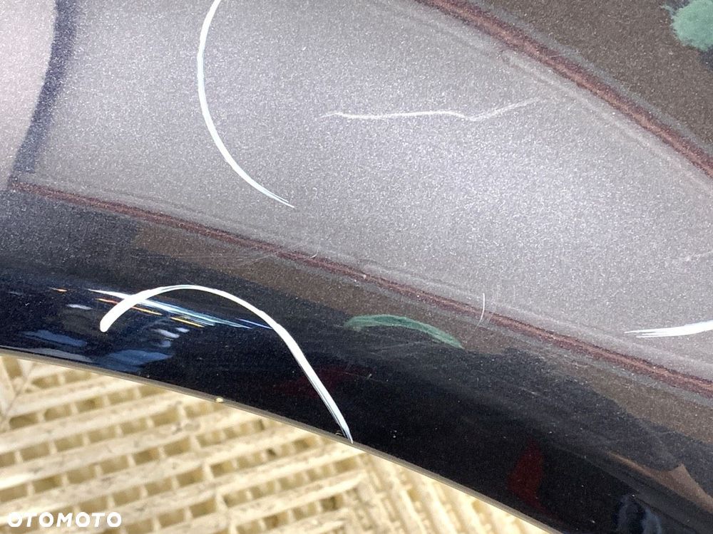 BŁOTNIK LEWY PRZÓD  VW GOLF IV (1J1) 1997 - 2008 1.4 16V 55 kW [75 KM] benzyna 1997 - 2004 LC9Z - 4