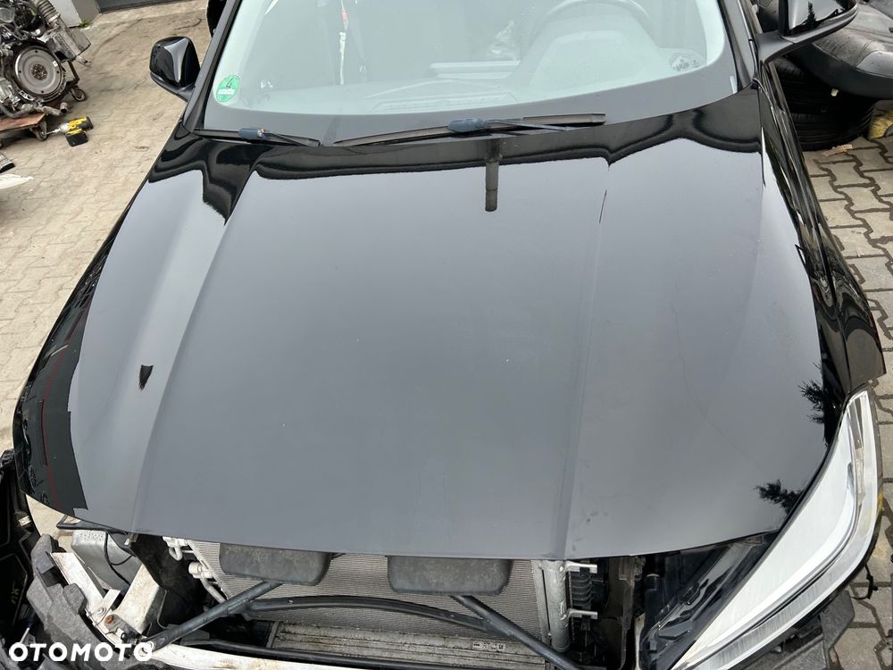 Bmw F40 maska aluminiowa 668 w kolor czarna 2019- seria 1 - 4