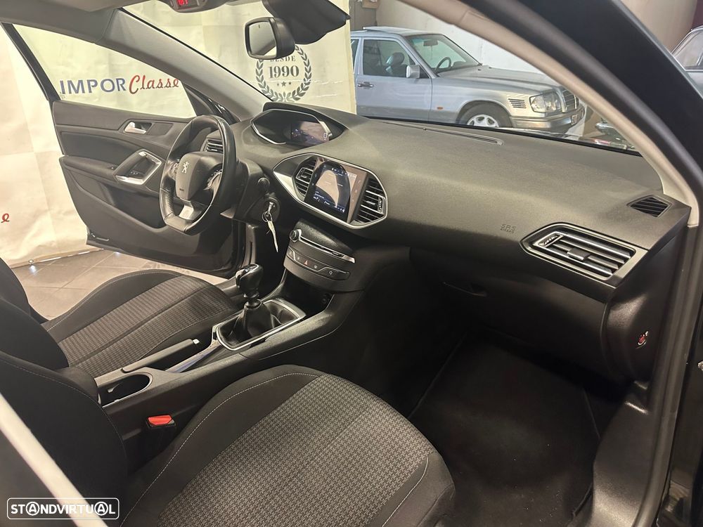 Peugeot 308 SW 1.5 BlueHDi Active - 46