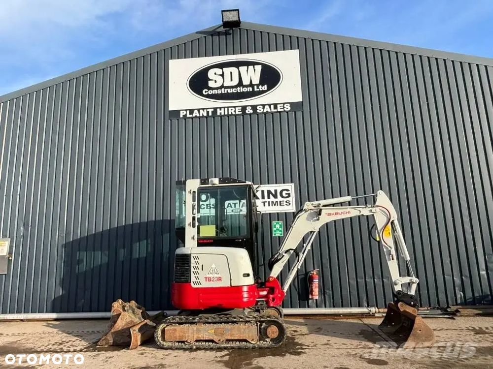 Takeuchi TB23 R - 1