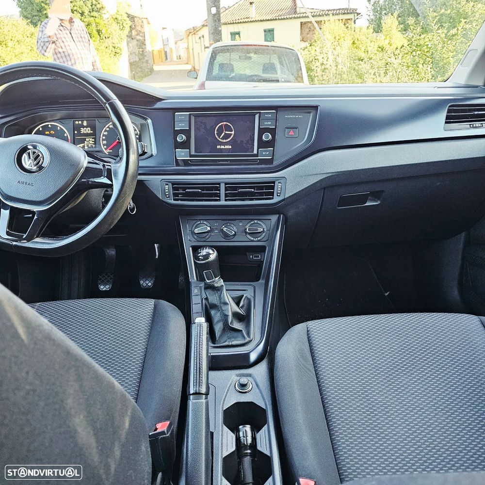 VW Polo 1.0 Trendline - 17