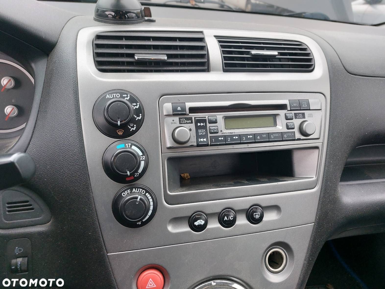 PANEL NAWIEWU + RAMKA + RADIO HONDA CIVIC VII FL - 1