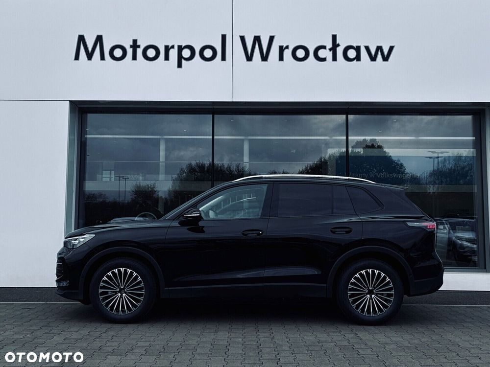 Volkswagen Tiguan - 4