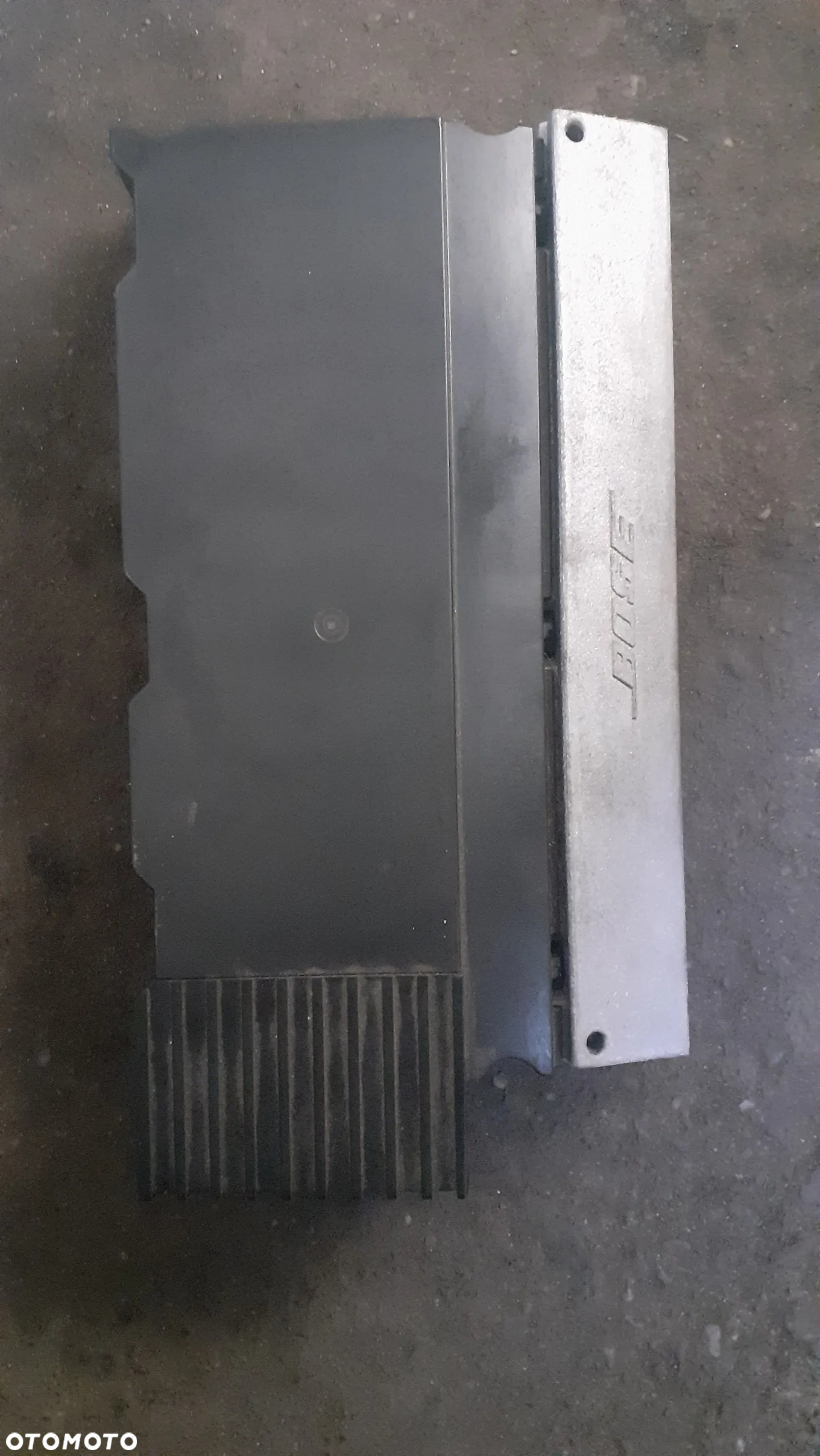 Wzmacniacz BOSE 4L0 035 223 D - 2