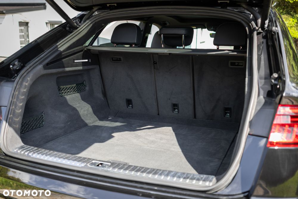 Audi Q8 55 TFSI mHEV Quattro Tiptronic - 32
