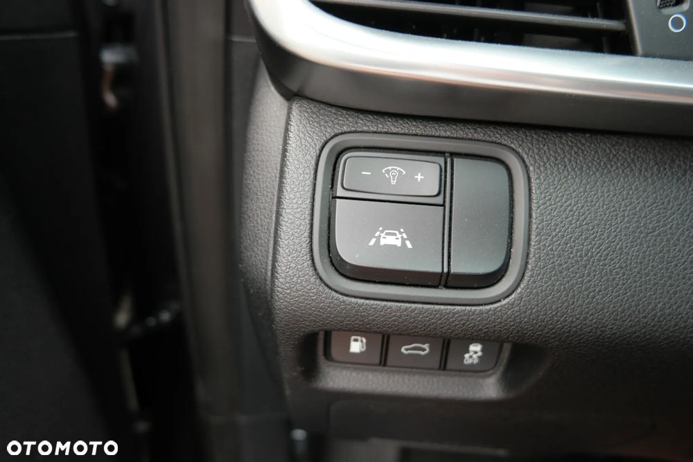 Kia Optima - 34