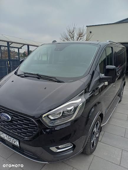 Ford Tourneo Custom 320 L1H1 VA Autm Titanium - 3