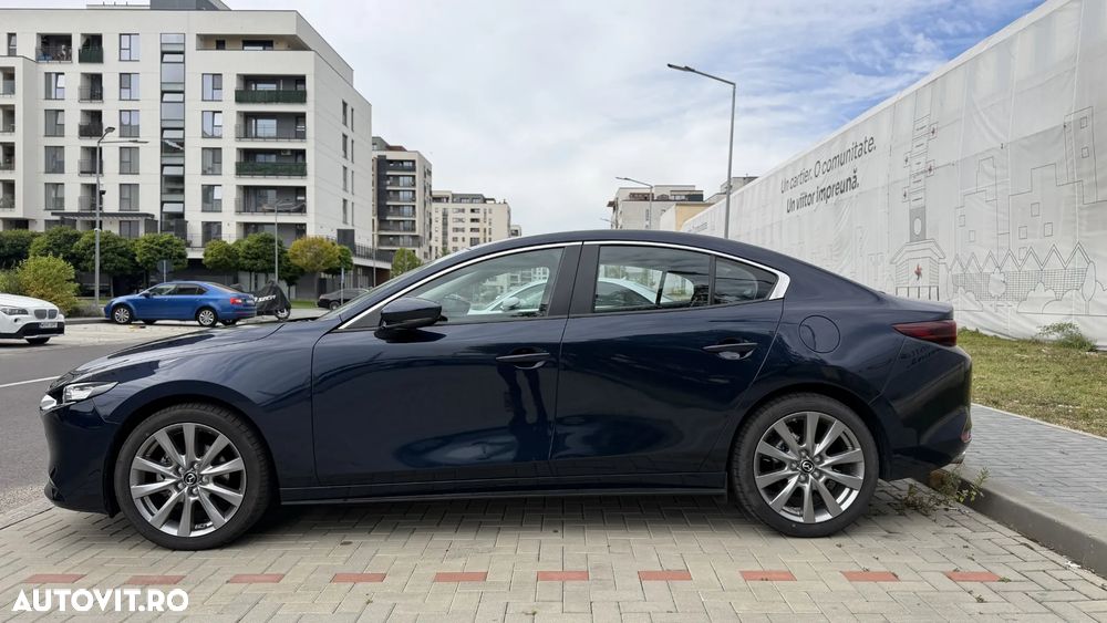 Mazda 3 e-Skyactiv G140 AT MHEV Center-Line - 2