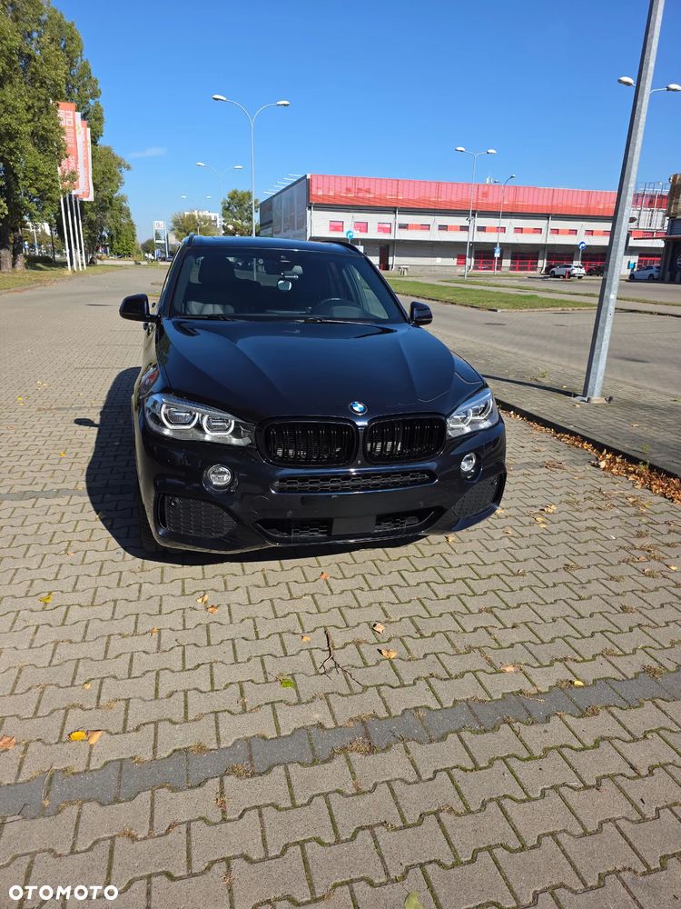 BMW X5 xDrive35i Sport-Aut - 1