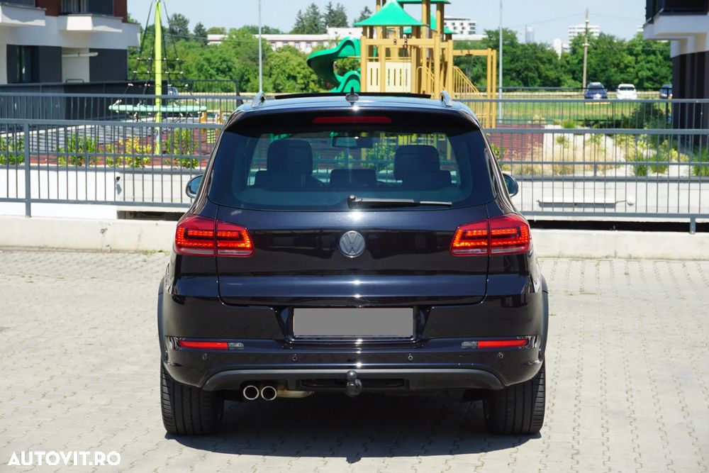 Volkswagen Tiguan 2.0 TDI SCR 4MOTION BlueMotion Technology DSG Lounge Sport & Style - 12