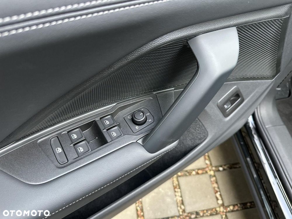 Volkswagen Tiguan - 29