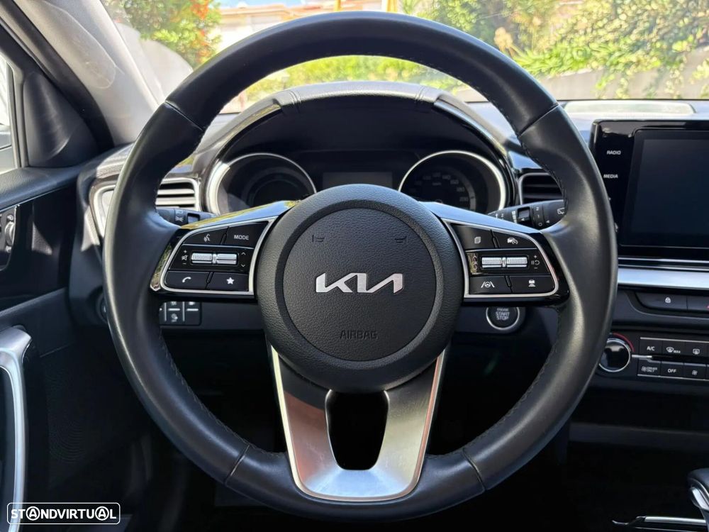 Kia XCeed 1.6 GDi PHEV Drive - 37