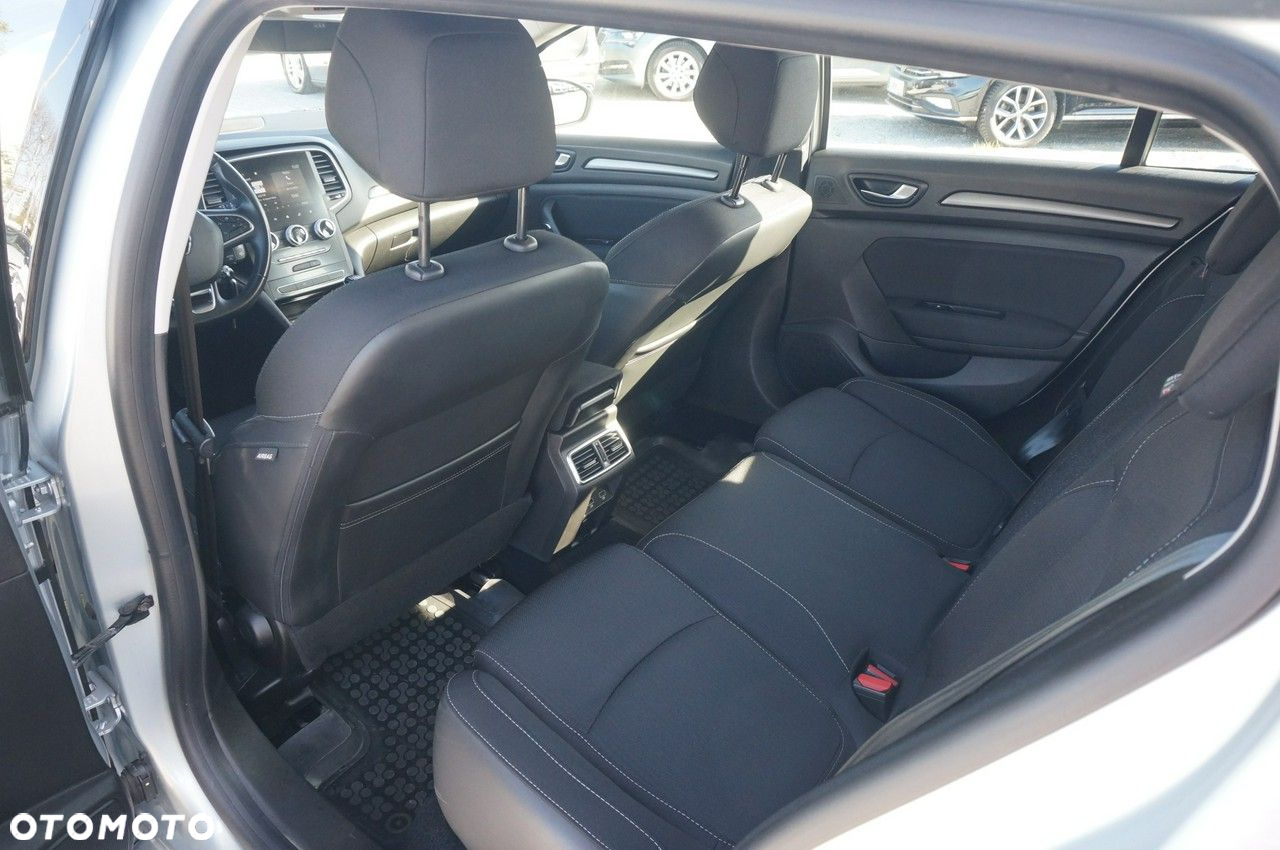 Renault Megane 1.3 TCe FAP Zen - 24