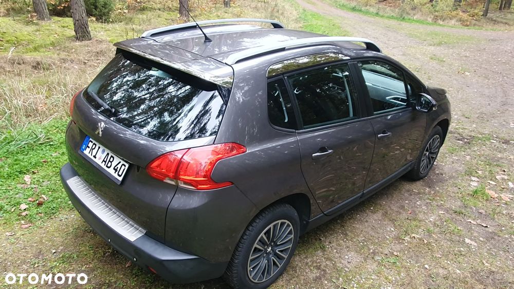 Peugeot 2008 1.6 VTi Active - 11