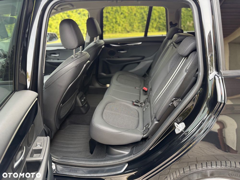 BMW Seria 2 220d xDrive Sport-Aut Luxury Line - 23