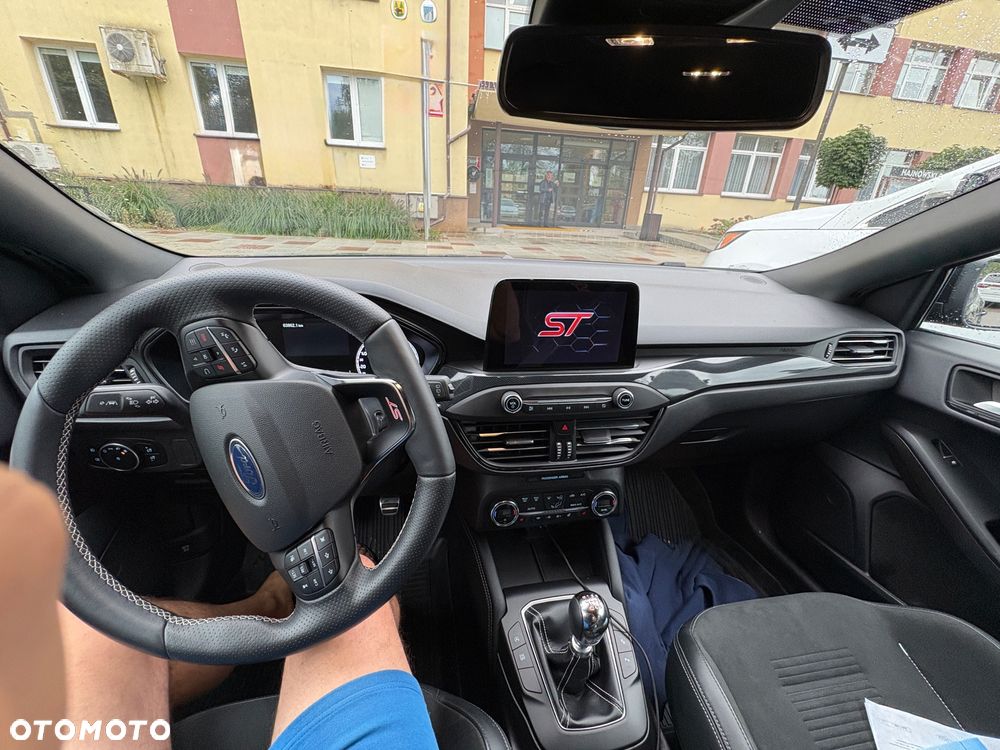 Ford Focus 2.3 EcoBoost ST - 3