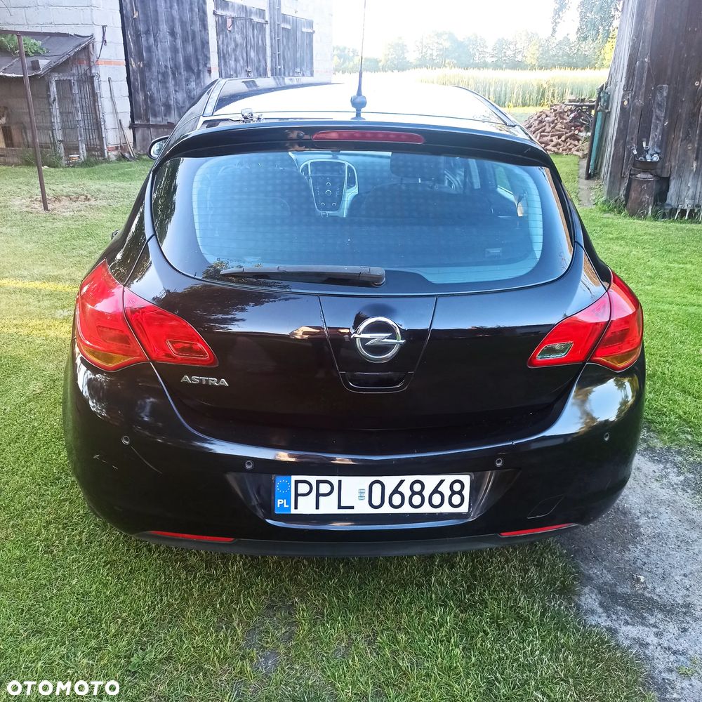 Opel Astra 1.6 - 8