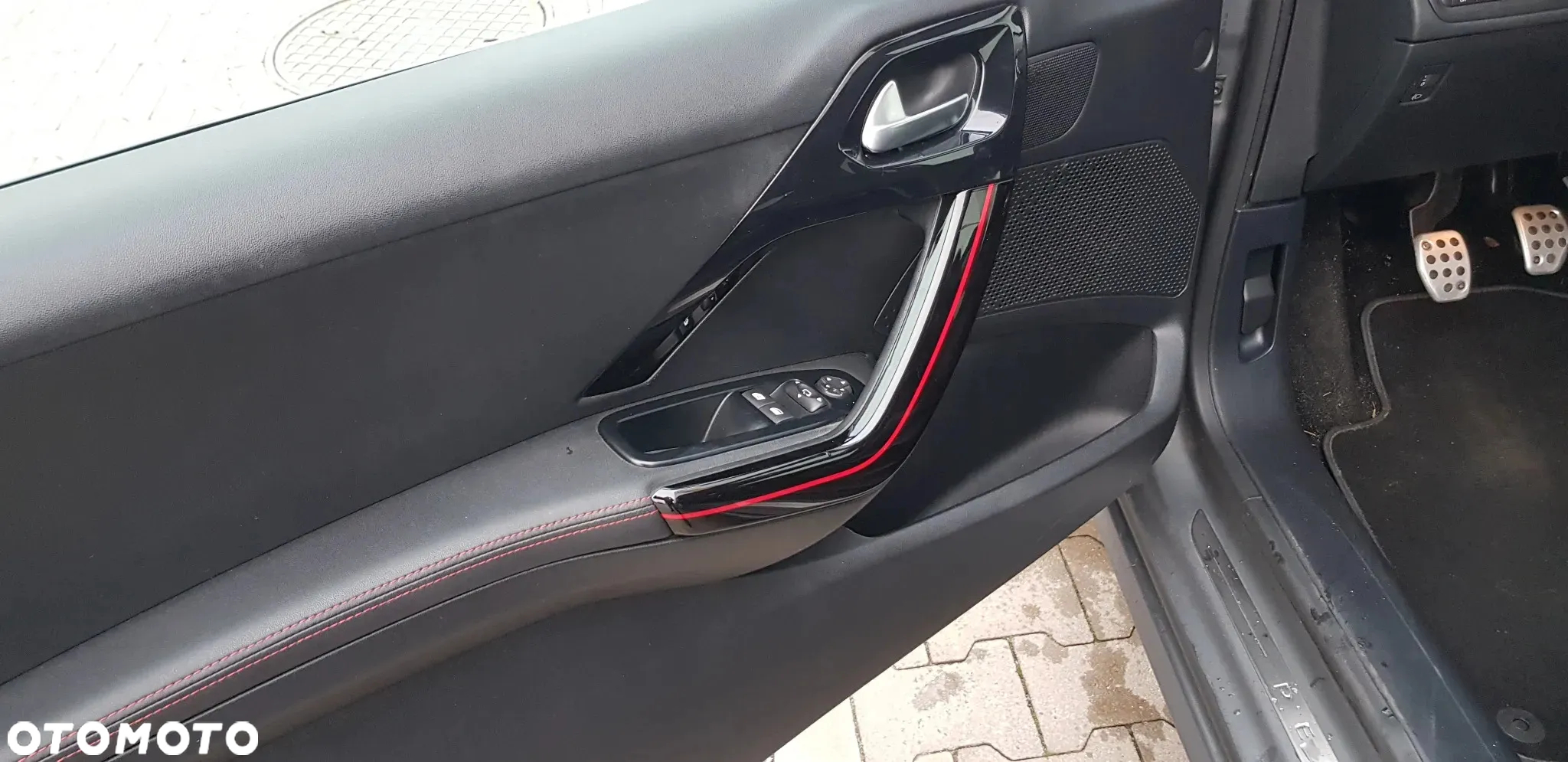 Peugeot 208 PureTech 110 Stop&Start XY - 12
