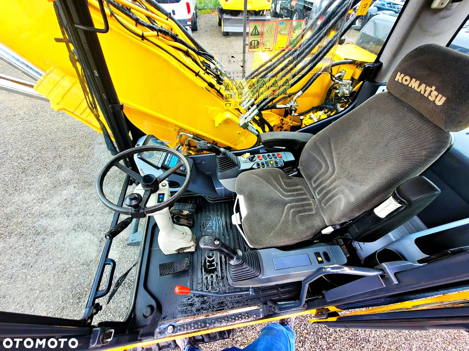 Komatsu PW 160 - 8 Wysięgnik dwuczęściowy, 3 ramiona - 15