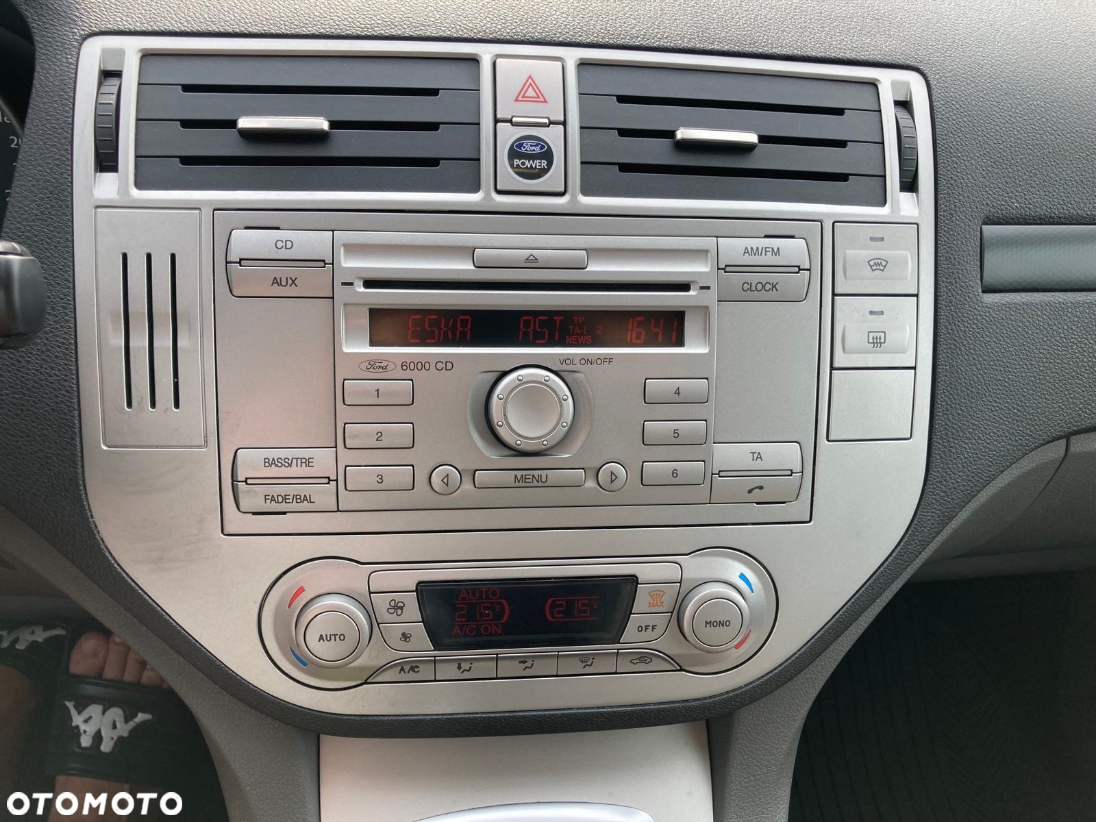 Ford Kuga 2.0 TDCi Titanium - 15