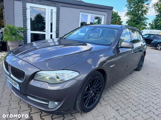 BMW Seria 5 520d Luxury Line - 1