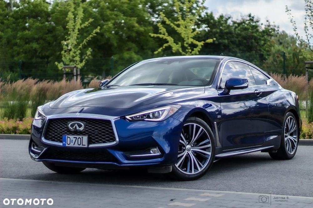 Infiniti Q60 2.0t Premium - 2