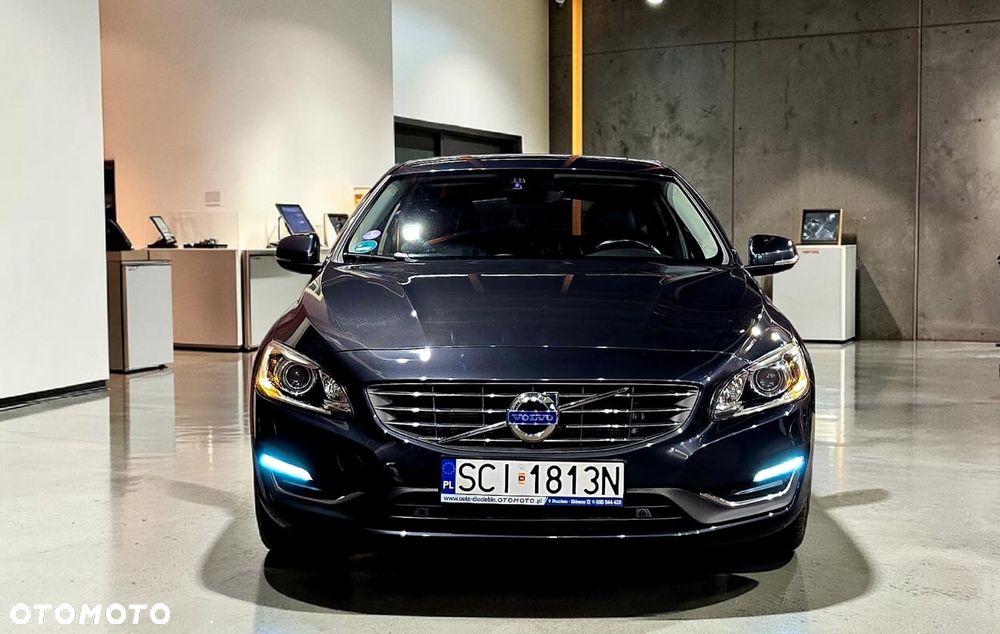 Volvo V60 - 14