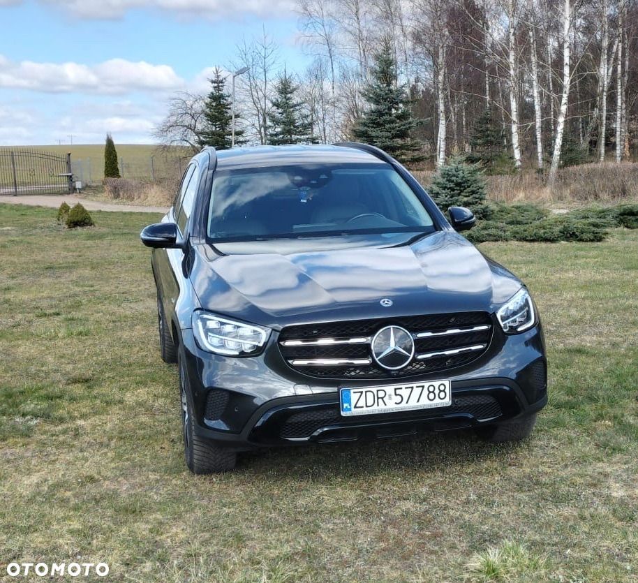 Mercedes-Benz GLC 300 de 4-Matic Business Edition - 1