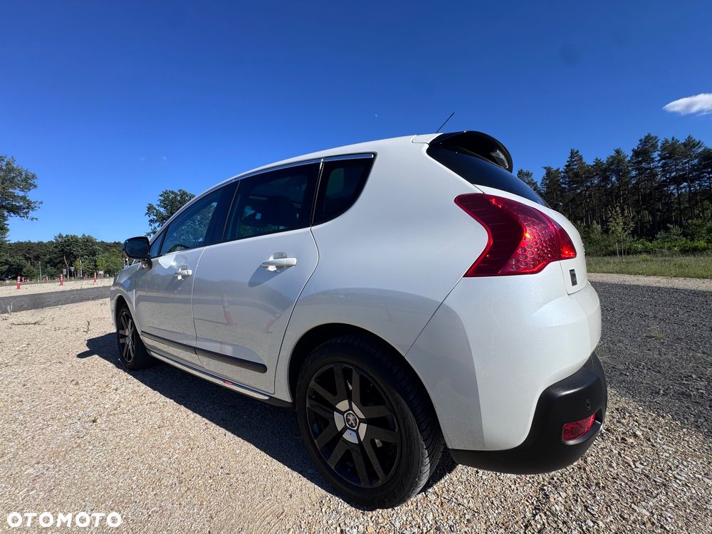 Peugeot 3008 2.0 HDi Premium - 8