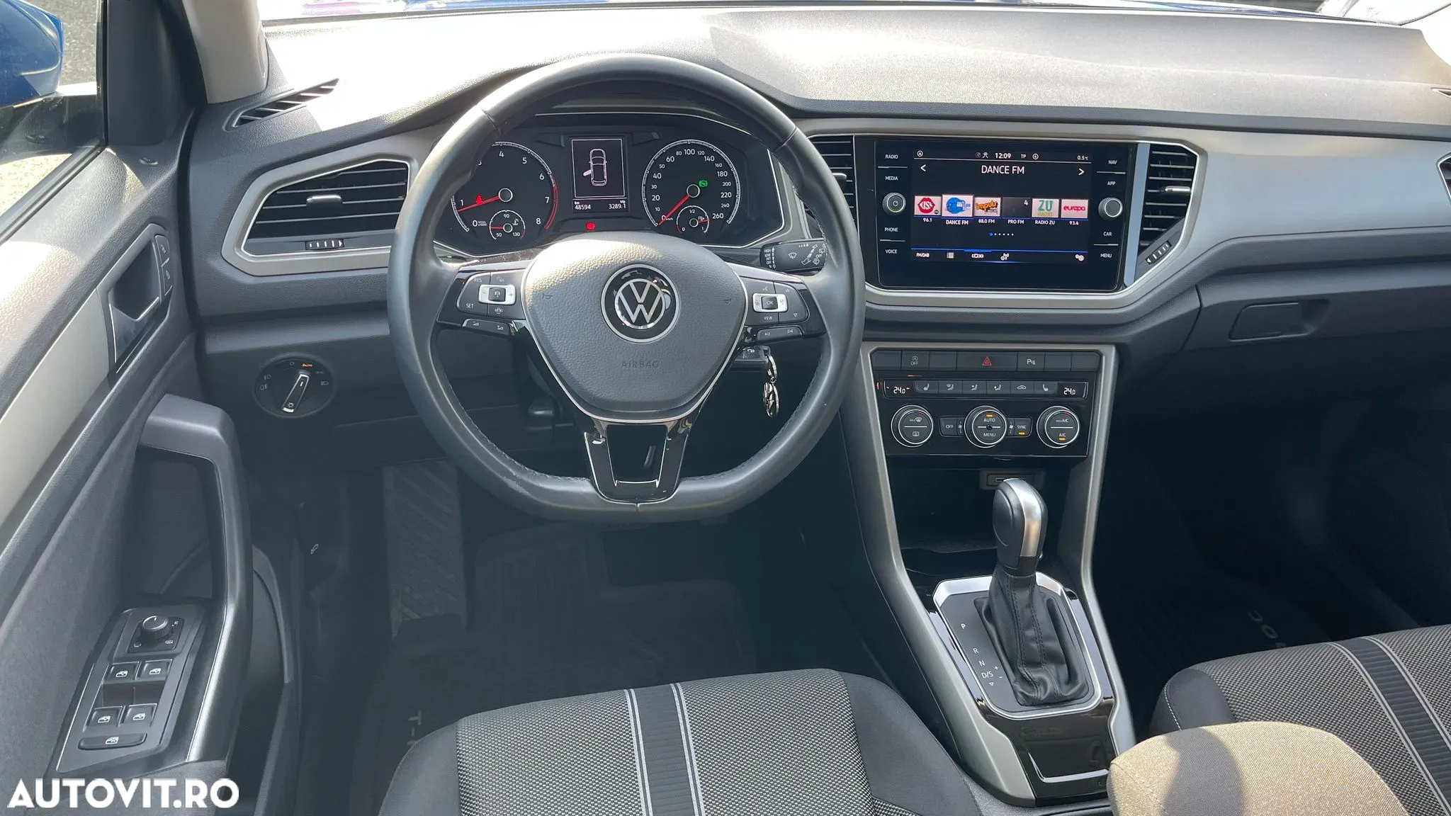 Volkswagen T-ROC 1.5 TSI DSG Design - 11