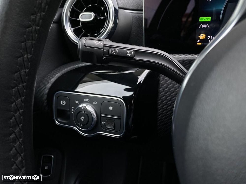 Mercedes-Benz A 250 e Style Plus - 14