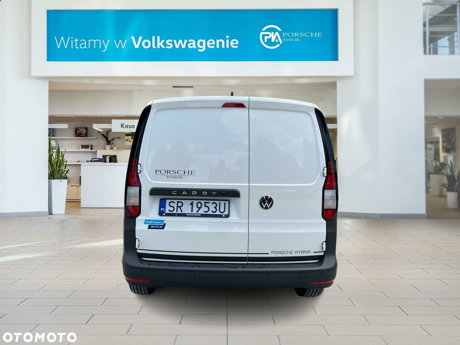 Volkswagen Caddy Caddy  silnik: 2,0 l TDI EU6 SCR  75 kW skrzynia biegów: manualna 6 -biegowa rozstaw osi: 2755 mm - 4