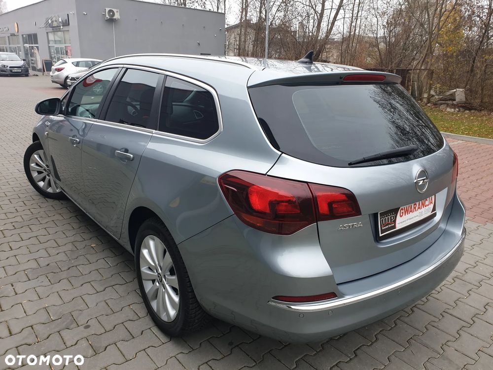 Opel Astra 1.4 Turbo Sports Tourer Innovation - 17