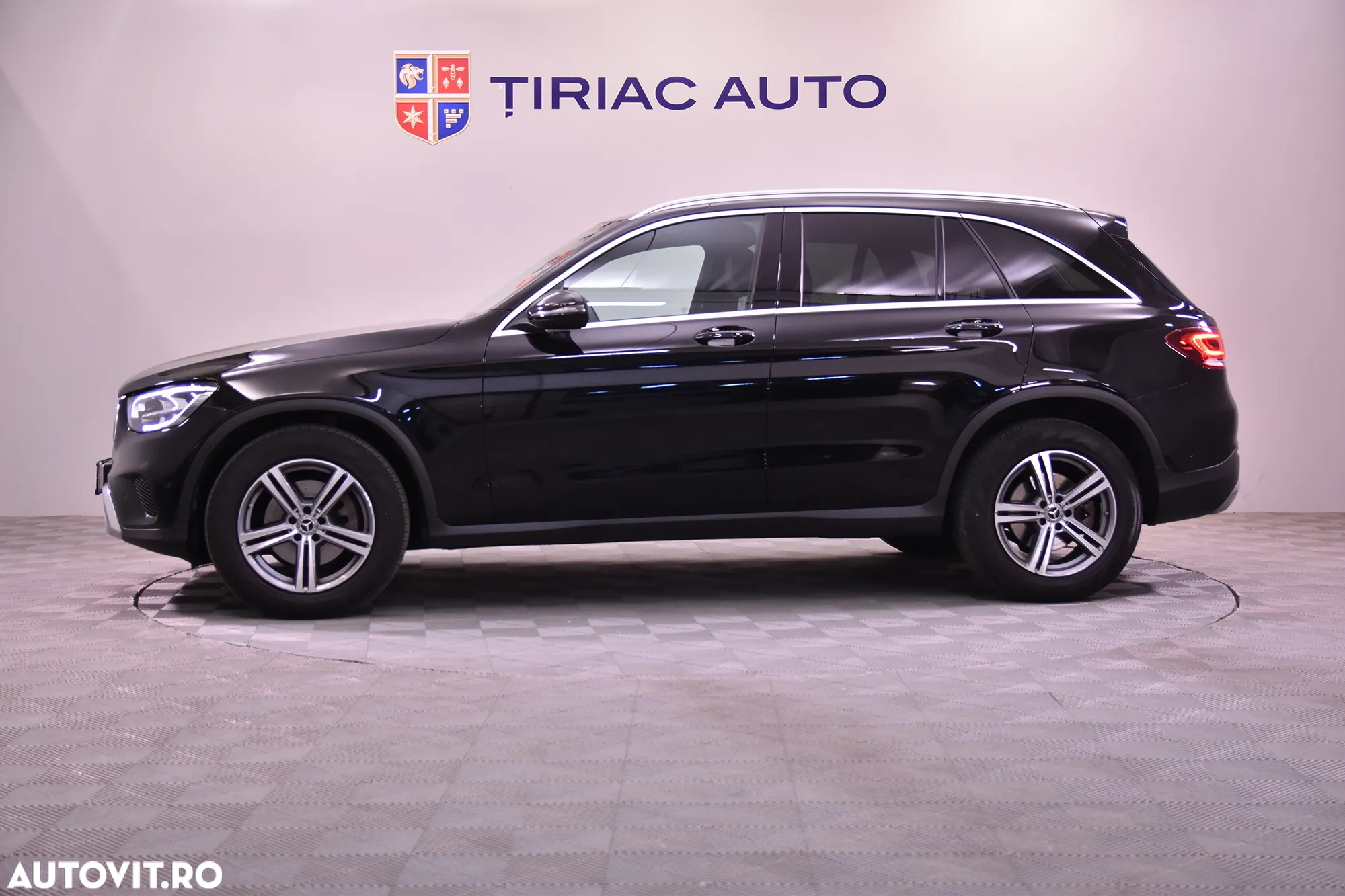 Mercedes-Benz GLC 220 d 4MATIC - 2