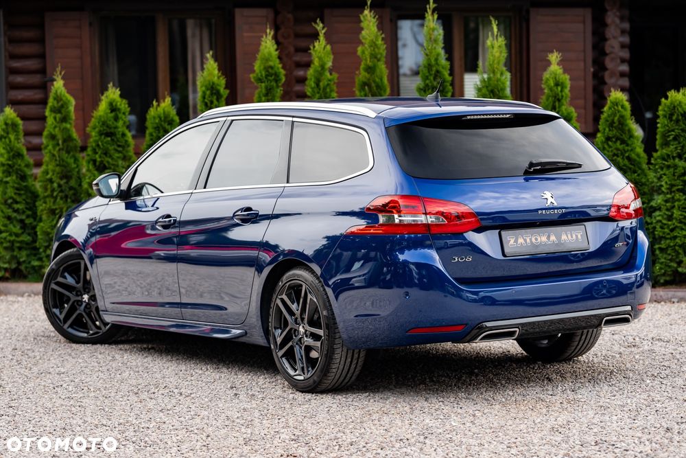 Peugeot 308 - 13