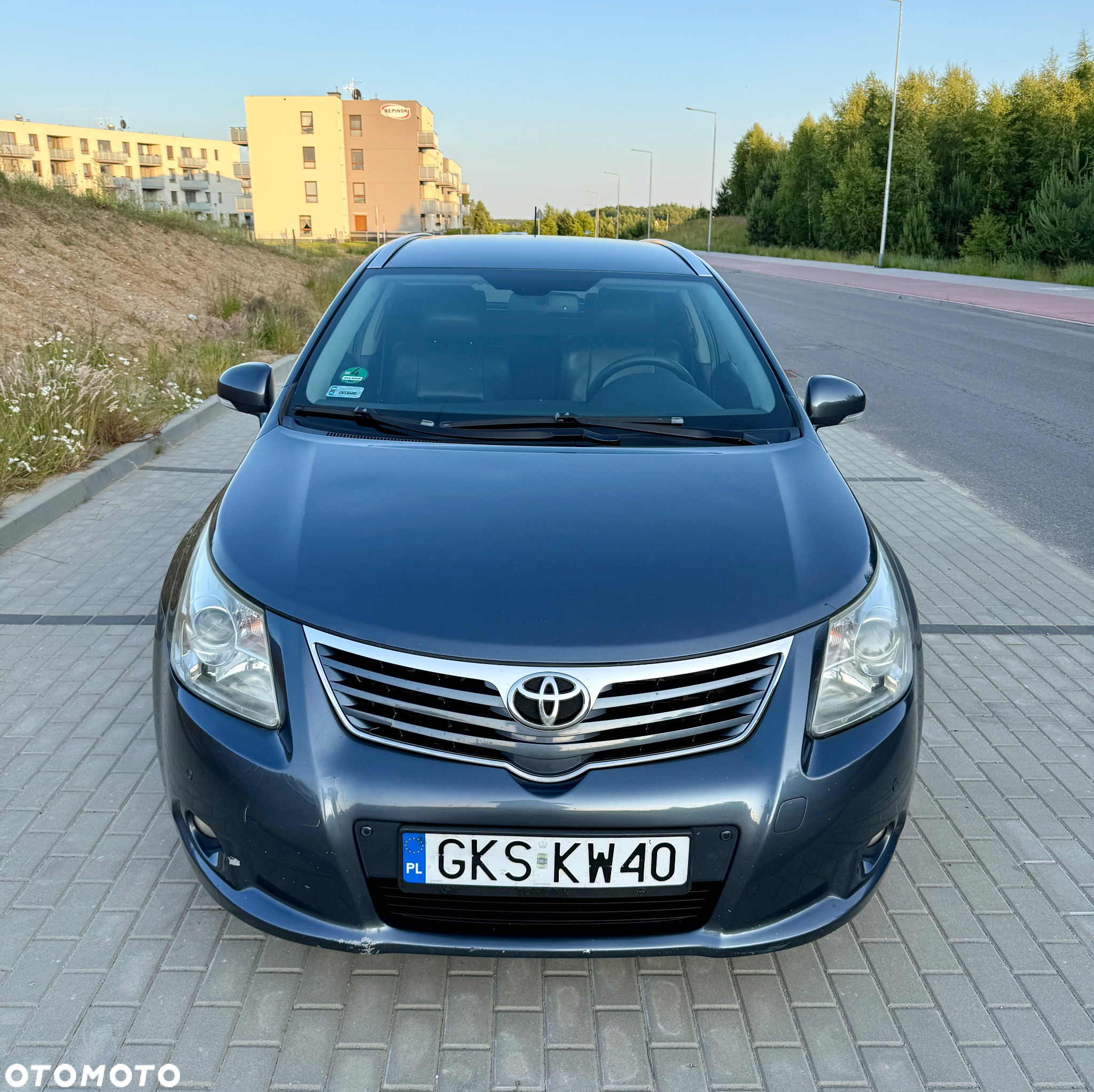 Toyota Avensis 2.0 D-4D Combi Travel - 8
