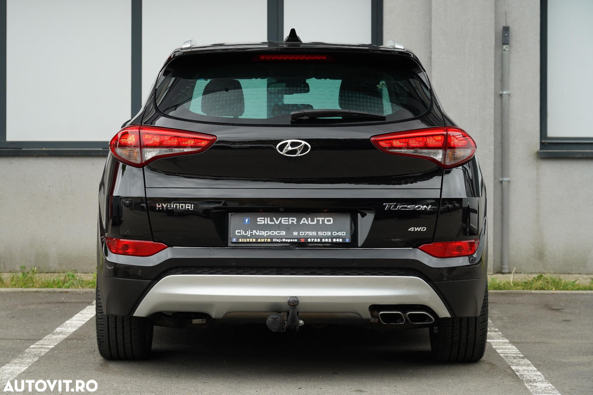 Hyundai Tucson 2.0 CRDI 4WD 6MT Premium - 23