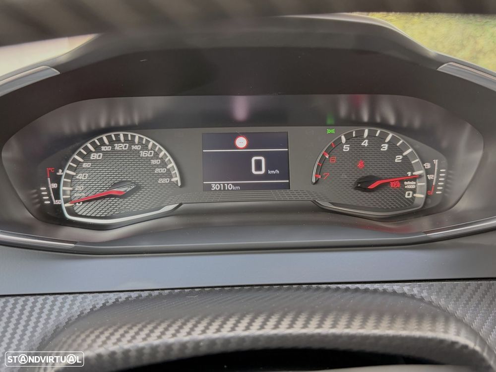 Peugeot 2008 1.2 PureTech Signature - 20