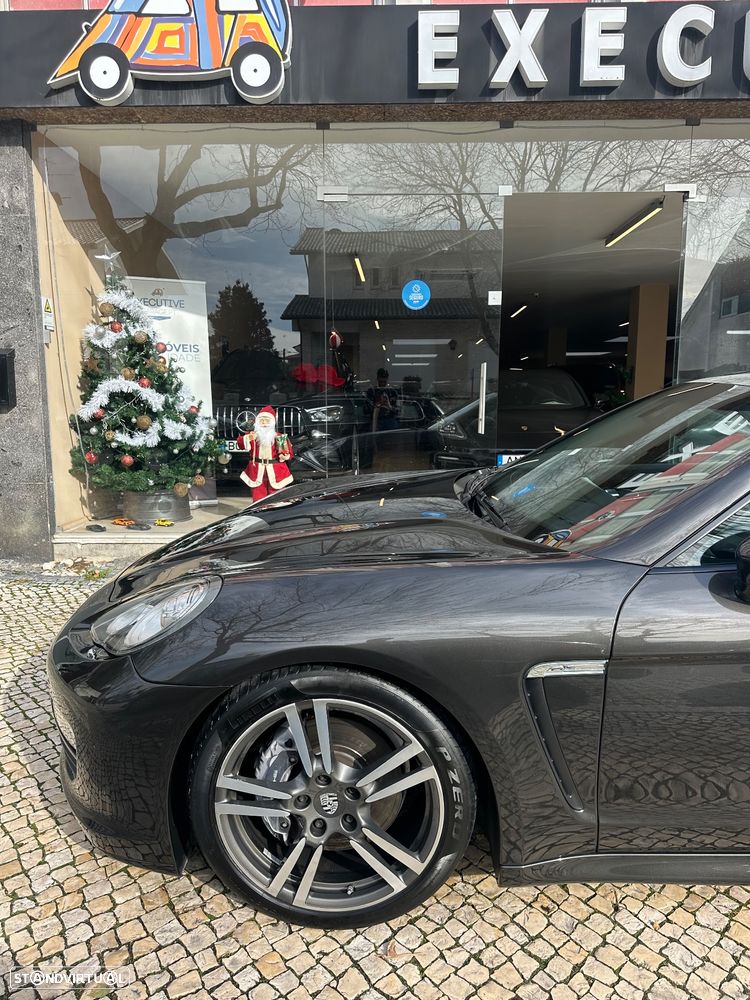 Porsche Panamera Platinum Edition - 10
