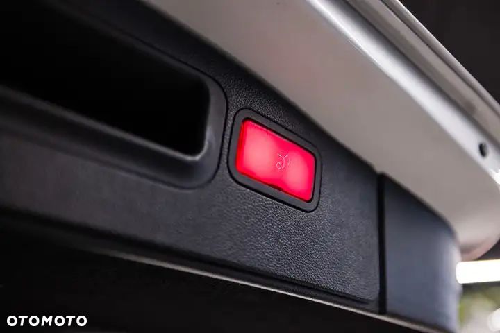 Mercedes-Benz GL 500 4Matic 7G-TRONIC - 17