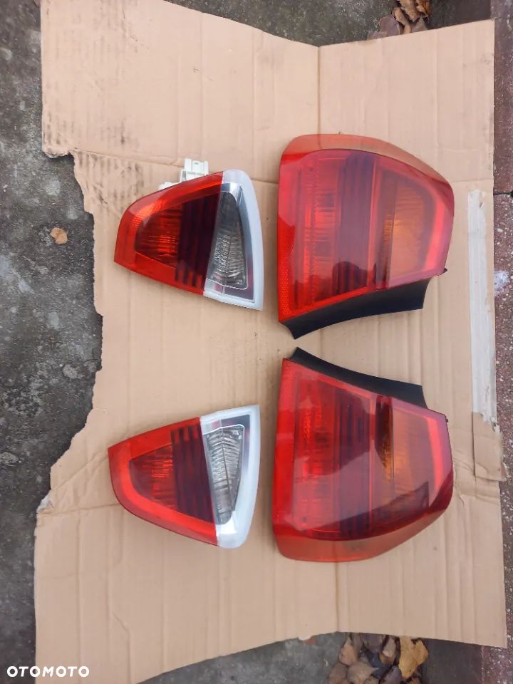 BMW E90 SEDAN LAMPY TYLNE L/P WAWA