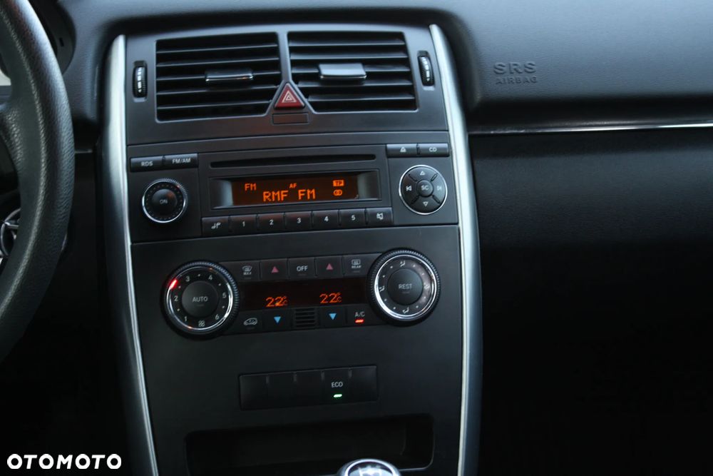 Mercedes-Benz Klasa B 180 - 24