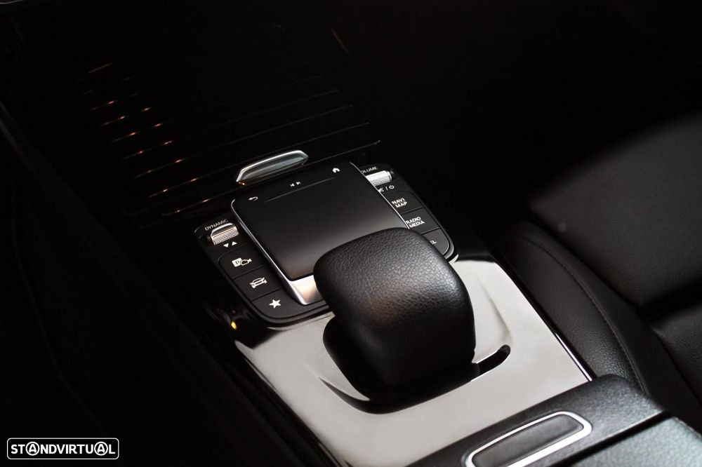 Mercedes-Benz A 250 e 8G-DCT Progressive - 21