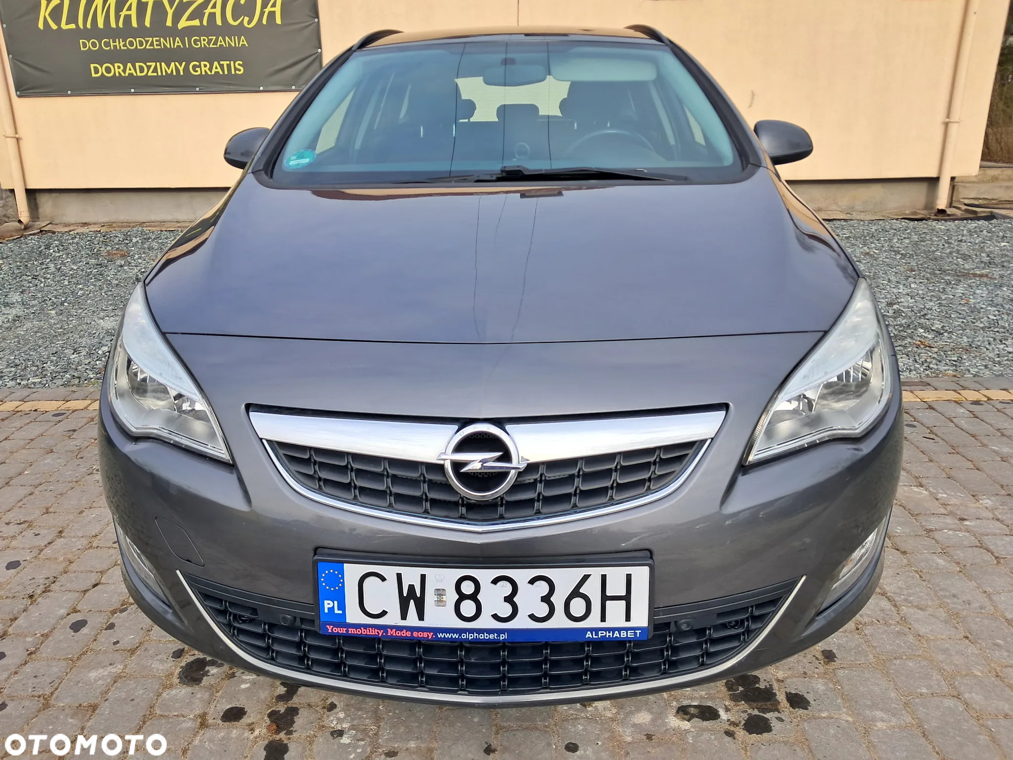 Opel Astra 1.4 Turbo Sports Tourer - 2